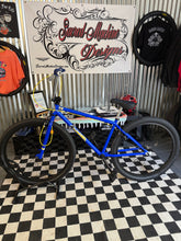 Load image into Gallery viewer, 29&quot; GT Performer BMX Cruiser Custom

