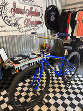 Load image into Gallery viewer, 29&quot; GT Performer BMX Cruiser Custom
